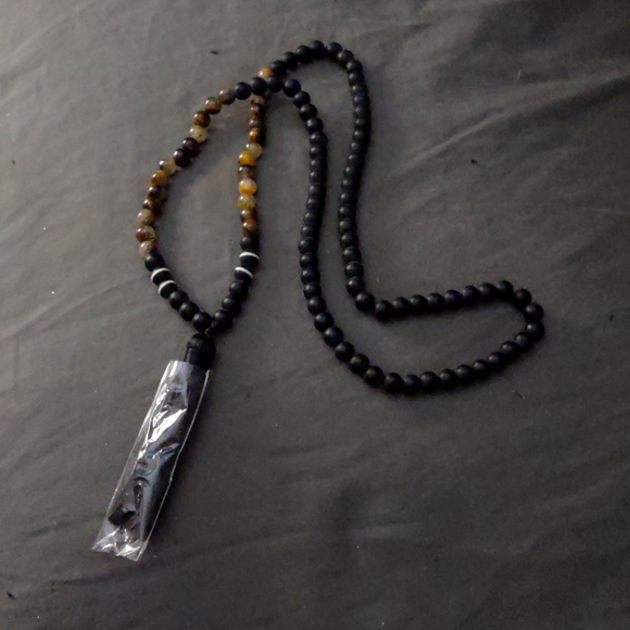 8mm Tiger's Eye Necklace - Picture 5 of 12